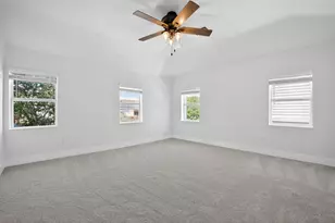 1205 E 9th St, Austin, TX 78702 - Photo 10