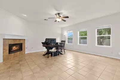 900 Brighton Place, Round Rock, TX 78665 - Photo 2