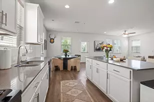 10029 Dawn Pearl Dr, Austin, TX 78748 - Photo 16