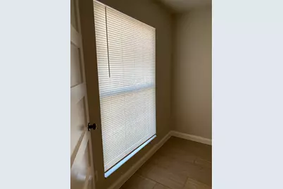 8017 Gessner Drive #107, Austin, TX 78753 - Photo 10