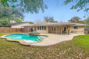 10705 Pinehurst Dr, Austin, TX 78747 - Photo 26