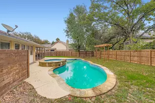 10705 Pinehurst Dr, Austin, TX 78747 - Photo 28