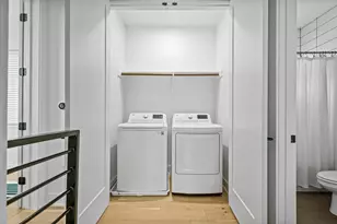 939 E 52nd St, Austin, TX 78751 - Photo 20