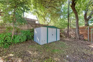 1805 Mohle Dr, Austin, TX 78703 - Photo 22
