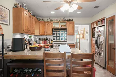 1320 W San Antonio Street, Lockhart, TX 78644 - Photo 14