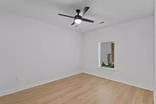 2500 Longview St, Austin, TX 78705 - Photo 8