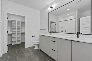 2500 Longview St, Austin, TX 78705 - Photo 10