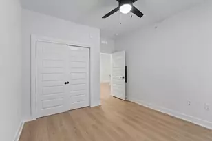 2500 Longview St, Austin, TX 78705 - Photo 14