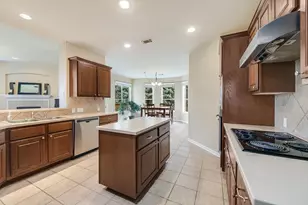 221 Abbey Dr, Austin, TX 78737 - Photo 12