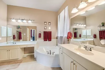 221 Abbey Drive, Austin, TX 78737 - Photo 20