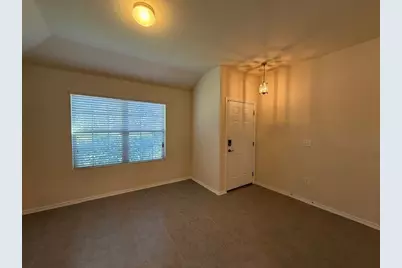 3820 Alpine Autumn Drive, Austin, TX 78744 - Photo 4