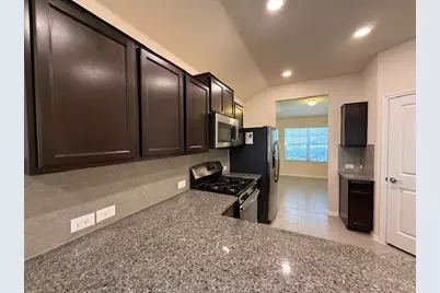 3820 Alpine Autumn Drive, Austin, TX 78744 - Photo 8