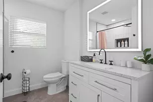 4902 Russet Hill Dr, Austin, TX 78723 - Photo 16
