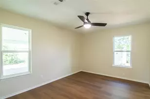 1635 Lakeview Dr, Canyon Lake, TX 78133 - Photo 18