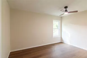 1635 Lakeview Dr, Canyon Lake, TX 78133 - Photo 12