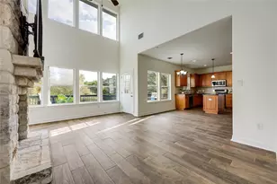 21825 Surrey Ln, Lago Vista, TX 78645 - Photo 10