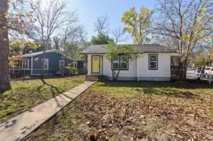 105 Riverside Dr, San Marcos, TX 78666 - Photo 1