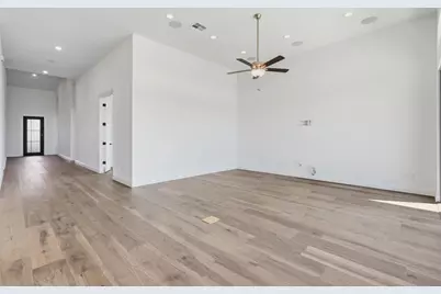 216 Moria Court, Georgetown, TX 78628 - Photo 4