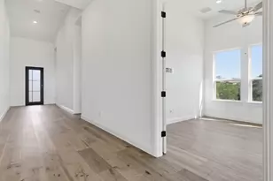 216 Moria Ct, Georgetown, TX 78628 - Photo 2
