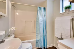 711 Jewell St, Austin, TX 78704 - Photo 14