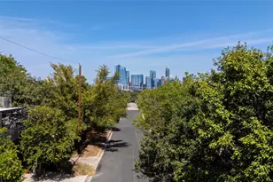 711 Jewell St, Austin, TX 78704 - Photo 2