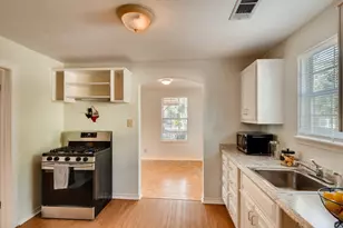 711 Jewell St, Austin, TX 78704 - Photo 12