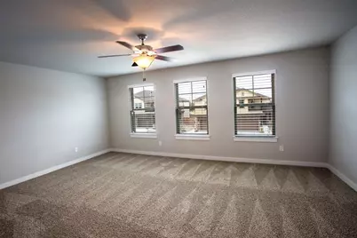 113 Lakeview Court, Kyle, TX 78640 - Photo 6