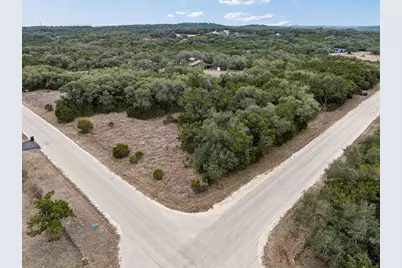 1398 Lazy Forest Forest, New Braunfels, TX 78132 - Photo 32