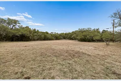 1398 Lazy Forest Forest, New Braunfels, TX 78132 - Photo 8