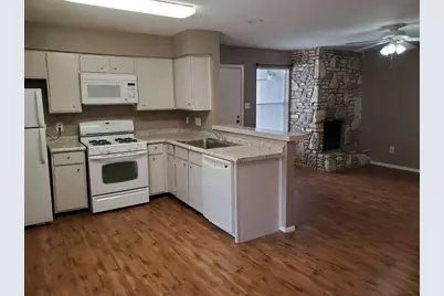 801 Bracewood Circle #B, San Marcos, TX 78666 - Photo 1