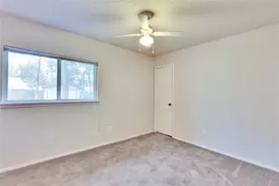 9706 Moorberry St, Austin, TX 78729 - Photo 14