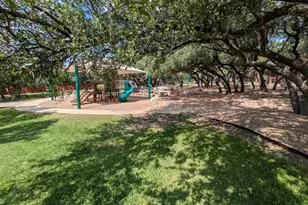 4104 Seldalia Trail, Austin, TX 78732 - Photo 38