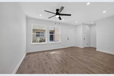 2124 Burton Drive #133, Austin, TX 78741 - Photo 8