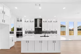 220 Reata Ridge Loop, Liberty Hill, TX 78642 - Photo 10