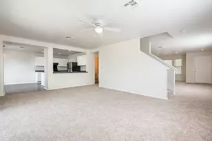 4618 Lyra Cir, Austin, TX 78744 - Photo 2