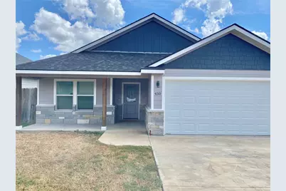 450 S Leon Street, Giddings, TX 78942 - Photo 24