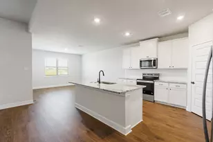 501 W Luna Blue Ln, Jarrell, TX 76537 - Photo 4