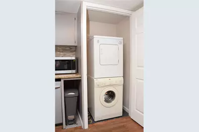 5601 Woodrow Avenue #102, Austin, TX 78756 - Photo 10