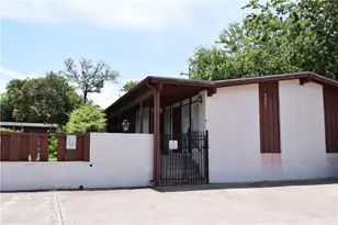 5601 Woodrow Ave, Austin, TX 78756 - Photo 2