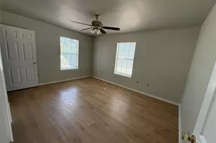 2907 Whisper Oaks Ln, Georgetown, TX 78628 - Photo 8