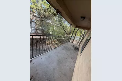 2907 Whisper Oaks Lane, Georgetown, TX 78628 - Photo 14