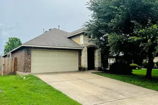 2708 Cottonwood Shores Dr, Austin, TX 78725 - Photo 1