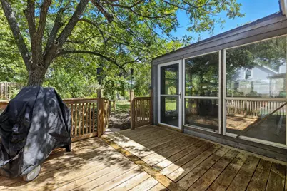 606 E Liberty Avenue, Round Rock, TX 78664 - Photo 22