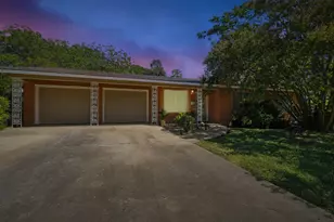 606 E Liberty Ave, Round Rock, TX 78664 - Photo 32