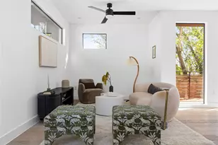 2804 E 22nd St, Austin, TX 78722 - Photo 4