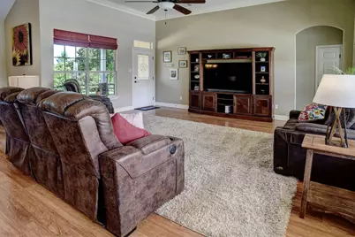 937 Highway 21 E, Bastrop, TX 78602 - Photo 6