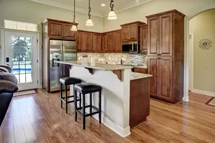 937 Hwy 21 E, Bastrop, TX 78602 - Photo 10