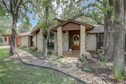 205 E Esparada Drive, Georgetown, TX 78628 - Photo 1