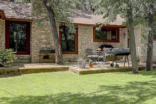 205 E Esparada Dr, Georgetown, TX 78628 - Photo 28