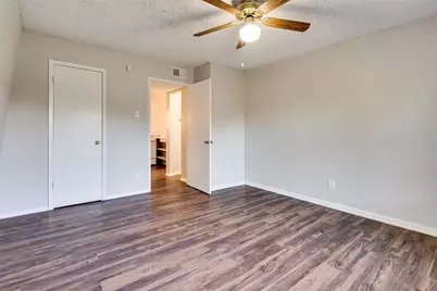 311 E 31st Street #303A, Austin, TX 78705 - Photo 22